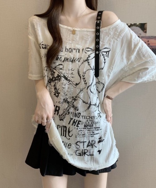 SHEPP(シープ)の「クラッシュジャガード パンクグラフィック ハーフスリーブオーバーサイズTシャツ(Tシャツ/カットソー・レディース・アイボリー/ダークグレー・M/L)」の5枚目の写真