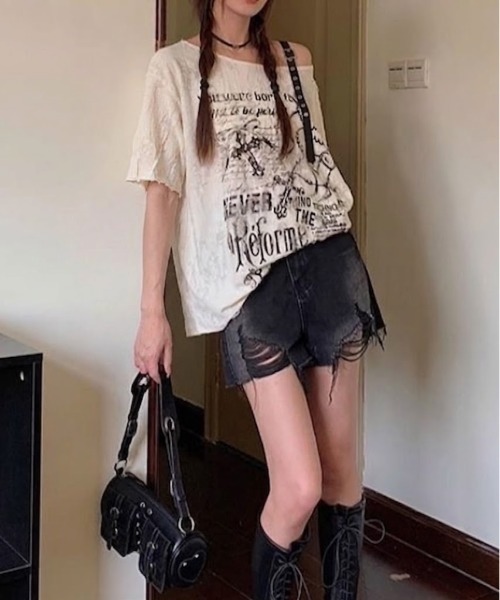 SHEPP(シープ)の「クラッシュジャガード パンクグラフィック ハーフスリーブオーバーサイズTシャツ(Tシャツ/カットソー・レディース・アイボリー/ダークグレー・M/L)」の22枚目の写真