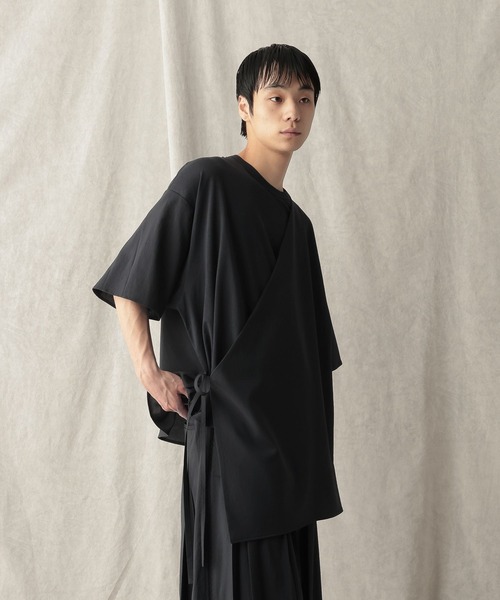 HARE(ハレ)の「【NARRIL】JIMBE-style Asymmetric Pullover(Tシャツ/カットソー・メンズ・ブラック・FREE)」の3枚目の写真