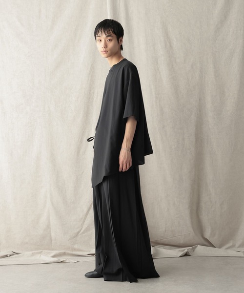 HARE(ハレ)の「【NARRIL】JIMBE-style Asymmetric Pullover(Tシャツ/カットソー・メンズ・ブラック・FREE)」の11枚目の写真