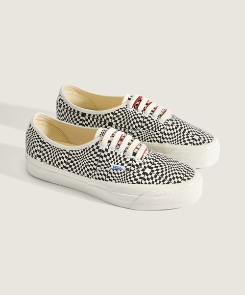 VANS(バンズ)の「VANS PREMIUM オーセンティック / LX Authentic 44 Heritage Black VN000Z6RBLA1(スニーカー・メンズ・ブラック×ホワイト・11/6/8/10/9/8.5/9.5/10.5/6.5/7/7.5)」の2枚目の写真