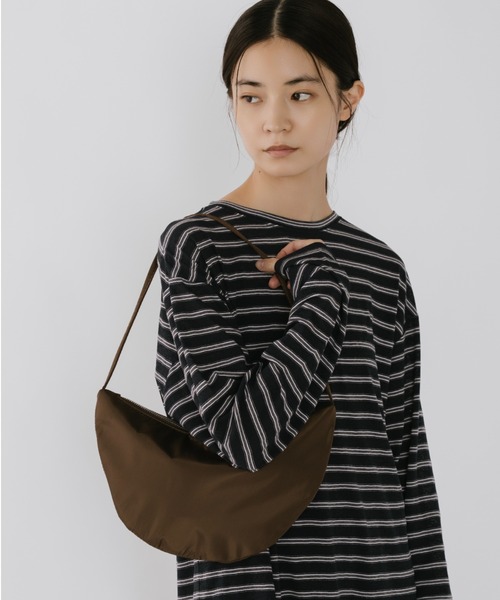 duei(デュイ)の「ラウンドミニナイロンワンショルダーバッグ(ショルダーバッグ・レディース・ブラウン/グリーン/ブラック・FREE)」の9枚目の写真