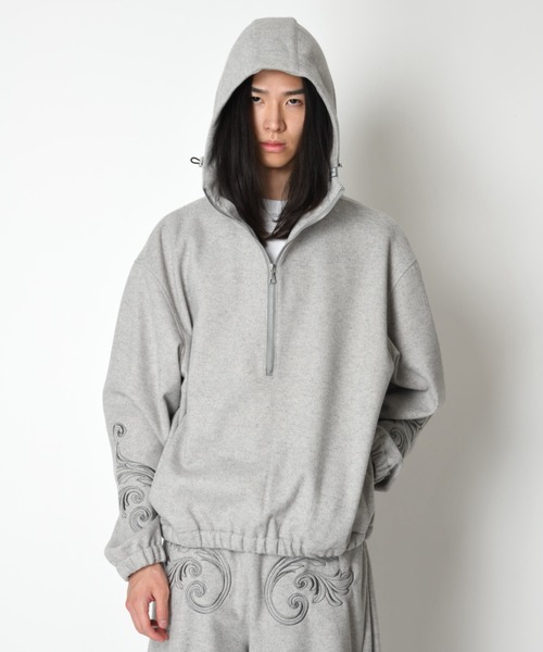 SUPERTHANKS（スーパーサンクス）の「＜オリジナル刺繍＞ストレッチウールハーフジップフーディStretch wool like Half zip hoodie（パーカー・メンズ・ブラック/グレー・L/M/S）」の8枚目の写真