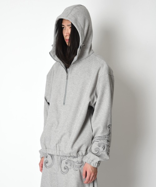 SUPERTHANKS（スーパーサンクス）の「＜オリジナル刺繍＞ストレッチウールハーフジップフーディStretch wool like Half zip hoodie（パーカー・メンズ・ブラック/グレー・L/M/S）」の11枚目の写真