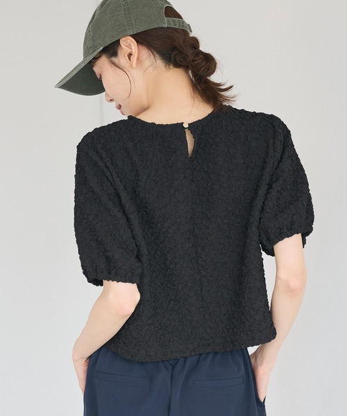 coca(coca)(コカ)の「【西山茉希様着用】表面感 パフスリーブブラウス(シャツ/ブラウス・レディース・ブラック/ブラウン・S/L/M)」の20枚目の写真