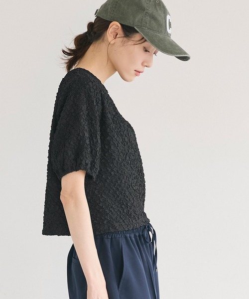 coca(coca)(コカ)の「【西山茉希様着用】表面感 パフスリーブブラウス(シャツ/ブラウス・レディース・ブラック/ブラウン・S/L/M)」の7枚目の写真