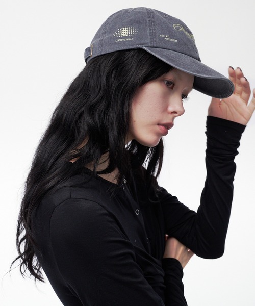 THINGS THAT MATTER(シングス ザット マター)の「CHAOTIC PIGMENT CAP / カオティック ピグメント キャップ(キャップ・レディース・チャコールグレー/ライトグレー・FREE)」の14枚目の写真