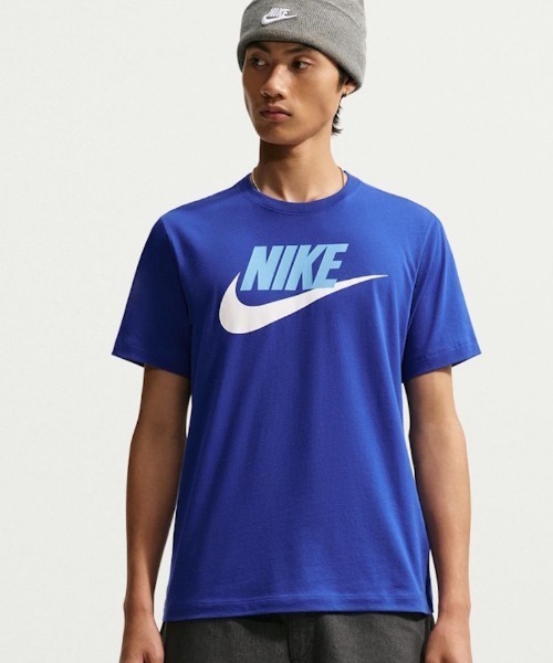 NIKE(ナイキ)の「ナイキ NIKE ナイキ NSW フューチュラ アイコン S/S Tシャツ(Tシャツ/カットソー・メンズ・ブルー・S/M/L/LL/3L)」の1枚目の写真