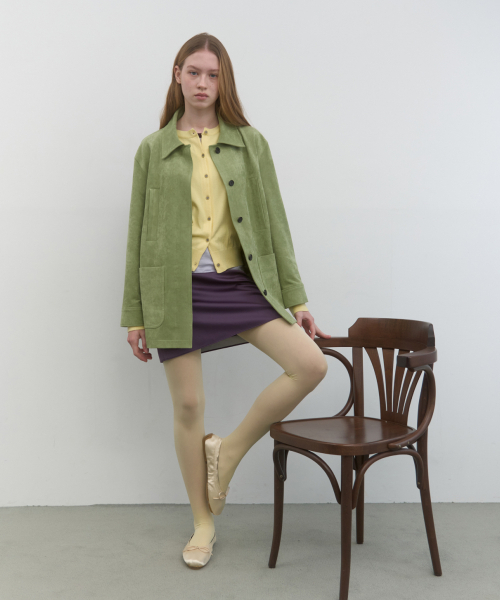 Majournee(マジョネ)の「SUEDE SINGLE HALF JACKET_OLIVE(デニムジャケット・レディース・ブルー・ONE SIZE)」の1枚目の写真