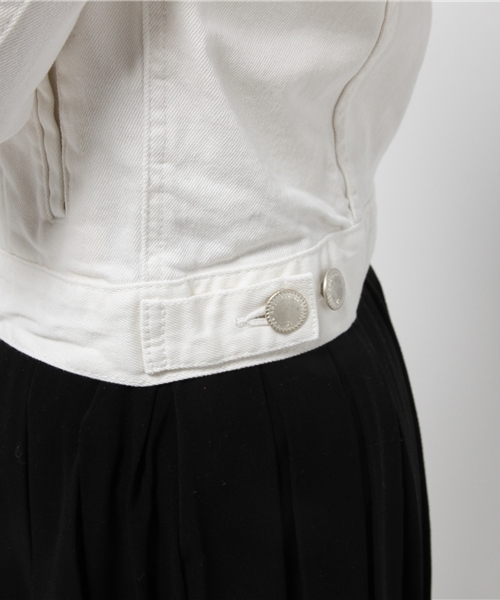 Moname（モナーム）の「■Moname   ホワイト ジーンジャケット   JEAN JACKET(ジーンジャケット)/41161082（デニムジャケット・レディース・ホワイト・SMALL/X-SMALL/MEDIUM）」の13枚目の写真