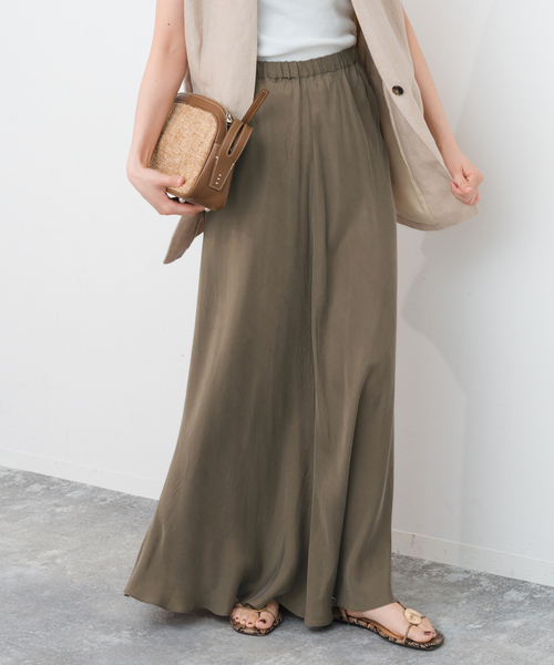 Spick & Span(スピックアンドスパン)の「《追加2》ウォッシャブルキュプラフレアスカート(スカート・レディース・カーキ/ベージュ系その他/ブラックミックス・38/36)」の6枚目の写真