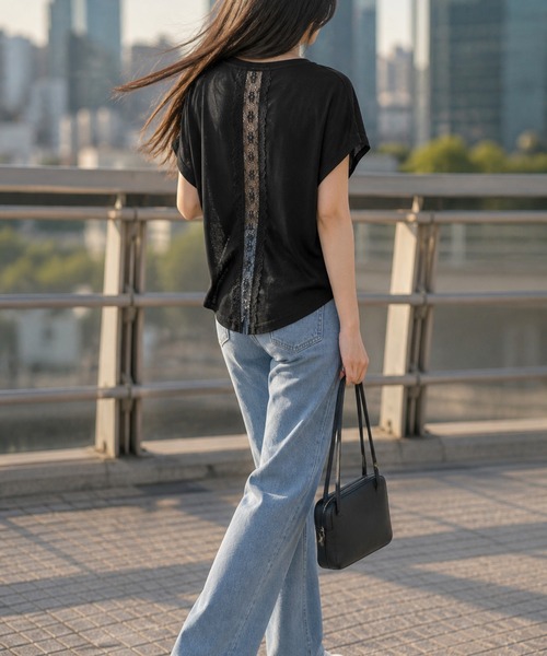 BLoomMe（ブルームミー）の「パックレースVネックプルオーバー（Tシャツ/カットソー・レディース・ブラック/ホワイト・S/M/L）」の6枚目の写真