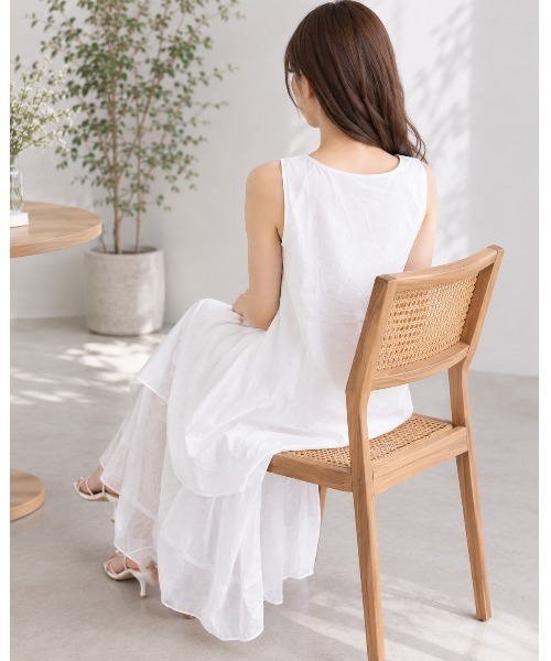 FAZVY(ファズビー)の「大人の夏映え レイヤード風ティアードワンピース(ワンピース・レディース・ホワイト・M/S)」の9枚目の写真
