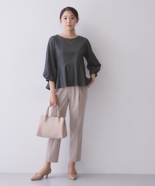 index(インデックス)の「バックパール調ペプラムトップス【洗濯機OK】(Tシャツ/カットソー・レディース・ブルー系その他/ナチュラル/スミクロ・36/38/40/42)」の18枚目の写真