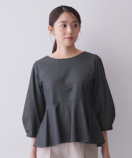 index(インデックス)の「バックパール調ペプラムトップス【洗濯機OK】(Tシャツ/カットソー・レディース・ブルー系その他/ナチュラル/スミクロ・36/38/40/42)」の11枚目の写真