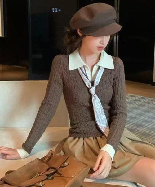 Achic(アシック)の「2026AW スカーフ付き 配色レイヤードケーブルニットトップス(Tシャツ/カットソー・レディース・ブラウン/グレー/ブラック・M)」の21枚目の写真