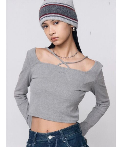 EMODA(エモダ)の「2WAYストリングクロストップス(Tシャツ/カットソー・レディース・ホワイト/ピンク/ブラック/グレー・FREE)」の3枚目の写真