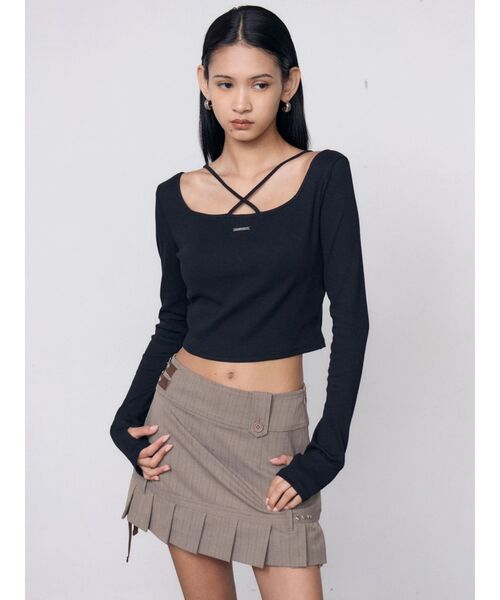 EMODA(エモダ)の「2WAYストリングクロストップス(Tシャツ/カットソー・レディース・ホワイト/ピンク/ブラック/グレー・FREE)」の6枚目の写真