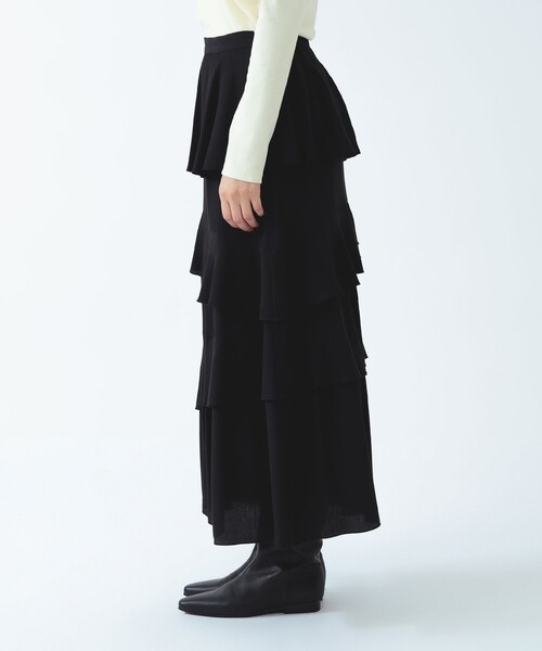 Ray BEAMS(レイビームス)の「アシメ ラッフル ティアード スカート(スカート・レディース・ブラック/ネイビー・1/0)」の8枚目の写真