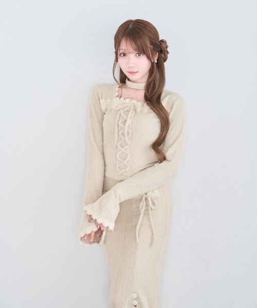 Rose Muse(ロゼミューズ)の「Lace shaggy setup(セットアップ・レディース・ベージュ/オフホワイト・FREE)」の4枚目の写真