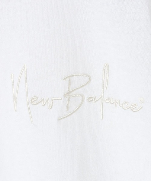 NEW BALANCE(ニューバランス)の「【New Balance(ニューバランス)】アスレチックシグネチャーロングスリーブTシャツ(Tシャツ/カットソー・レディース・ホワイト/ブラック・MEDIUM/LARGE)」の10枚目の写真
