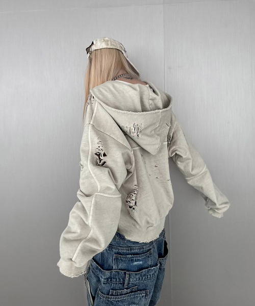 ROARINGRAD(ロアリングラド)の「W.ダメージ クロップドフーディ ジップアップ サンド(パーカー・レディース・その他・MEDIUM/LARGE)」の5枚目の写真