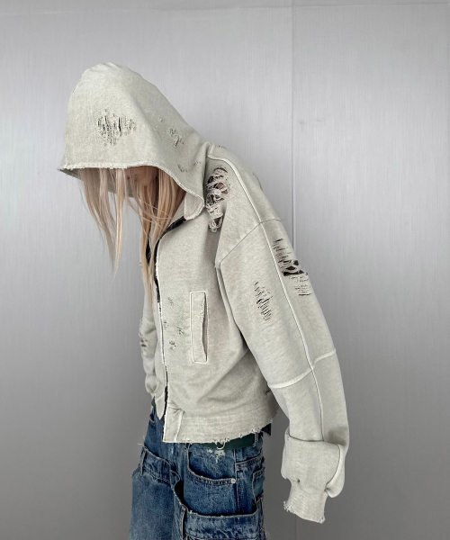 ROARINGRAD(ロアリングラド)の「W.ダメージ クロップドフーディ ジップアップ サンド(パーカー・レディース・その他・MEDIUM/LARGE)」の9枚目の写真
