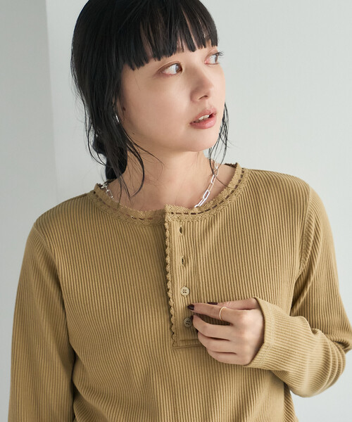 FREAK'S STORE（フリークスストア）の「ヴィンテージライク ヘンリーネックロンT/ヘンリーネックTシャツ（Tシャツ/カットソー・レディース・オフホワイト/ベージュ/ネイビー・ﾌﾘ-）」の15枚目の写真