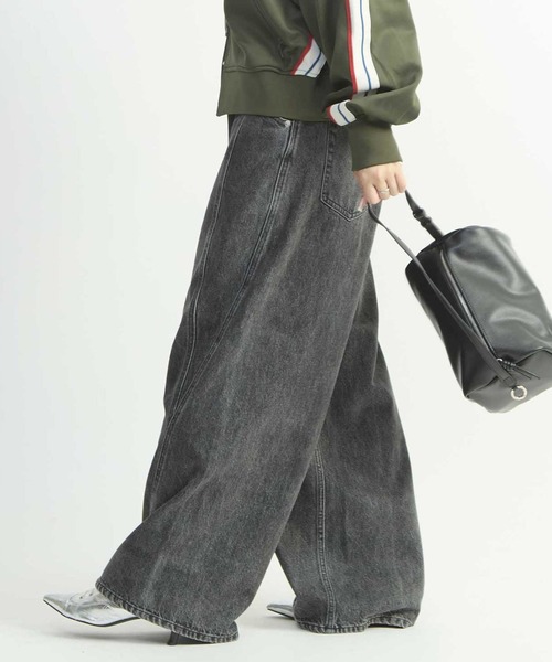 CONVERSE TOKYO(コンバーストウキョウ)の「3D WIDE DENIM PANTS(デニムパンツ・レディース・ブルー/インディゴブルー/ブラック・MEDIUM/SMALL)」の17枚目の写真