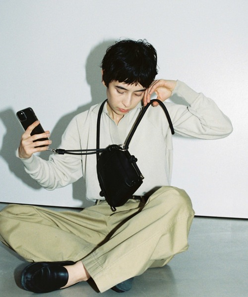 MATO by MARL MARL(マトーバイマールマール)の「MATO by MARLMARL/マトーバイマールマール ジップラインフォーンバッグ ZIPLINE PHONE BAG(マザーズバッグ・レディース・ブラック/ホワイト・FREE)」の17枚目の写真