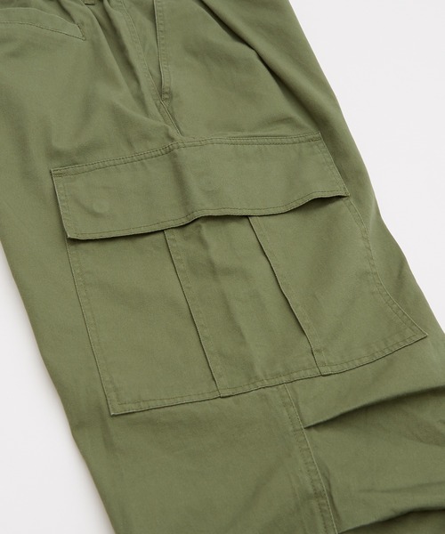 SHISKY(シスキー)の「ワイドカーゴパンツ(カーゴパンツ・メンズ・カーキ/ブラック・SMALL/MEDIUM/LARGE)」の4枚目の写真