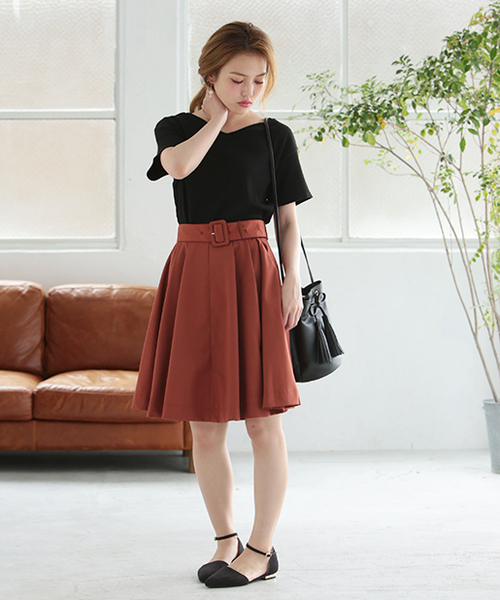 one after another NICE CLAUP（ワンアフターアナザーナイスクラップ）の「タッセル付ショルダーバッグ（ショルダーバッグ・レディース・レッド/ベージュ/ブラック・FREE）」の8枚目の写真