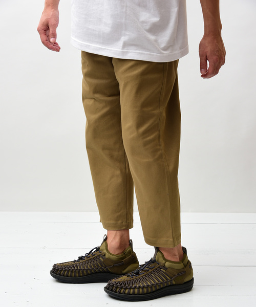 KEEN（キーン）の「UNEEK HT / ユニーク エイチティー（スニーカー・メンズ・ダークオリーブ・25.5cm/25cm/26.5cm/26cm/27.5cm/27cm/28cm/29cm/30cm）」の7枚目の写真