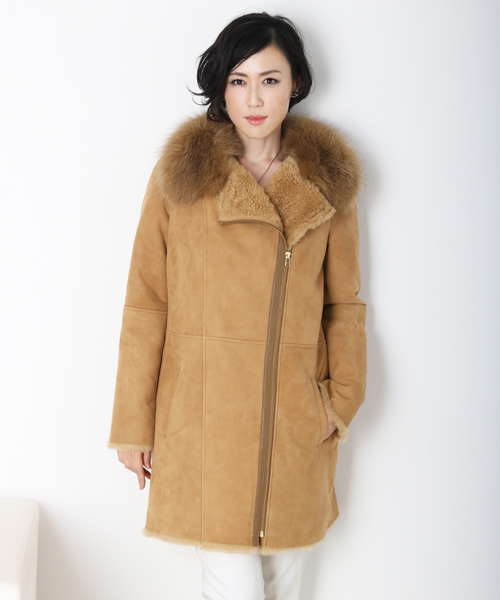 sankyo shokai(サンキョウショウカイ)の「ファー付きムートンコート(その他アウター・レディース・キャメル・S/L/XL)」の9枚目の写真
