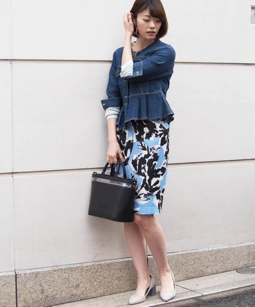 PICCIN（ピッチン）の「ストレッチデニムノーカラーペプラム