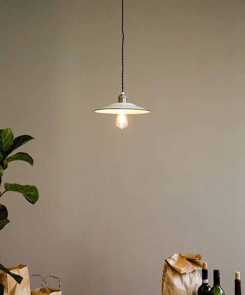 BRID（ブリッド）の「.［パーツ販売］ブリッド ジェネラル ジェンダー シェード / BRID GENERAL GENDER SHADE［ FLAT ］（照明・レディース・ホワイト/ネイビー・FREE）」の5枚目の写真