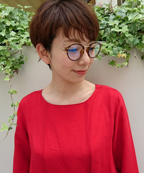 Live in comfort（リブインコンフォート）の「はまじとコラボ　リブ　イン　コンフォート　サッとかけるだけで小顔見え　大人のＵＶカット丸めがね（メガネ・レディース・ブラウン・ONE SIZE）」の13枚目の写真