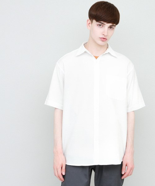 EMMA CLOTHES(エマクローズ)の「リラックスオーバーサイズオックスフォードシャツ Summer Oxford Shirts 1/2 sleeve(シャツ/ブラウス・メンズ・ホワイト/アイボリー/ピンク/イエロー/カーキ/サックスブルー/グリーン/ネイビー/ブラック・M/L)」の3枚目の写真
