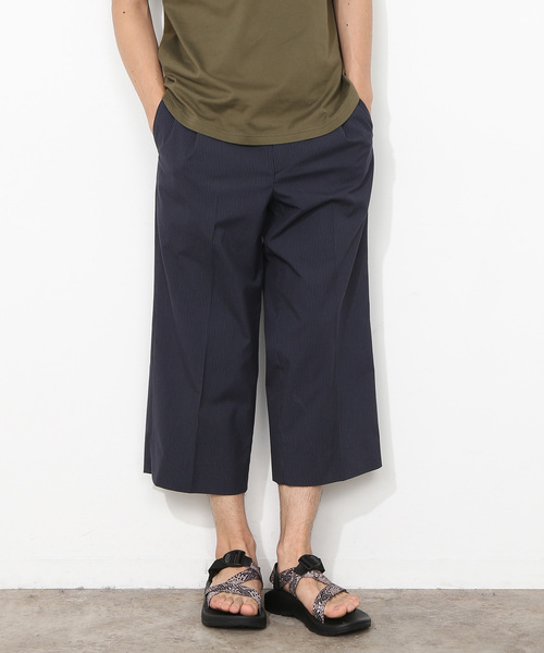 ADAM ET ROPE'(アダムエロペ)の「TCストレッチウェザーワイドクロップドパンツ(その他パンツ・メンズ・ネイビー/ブラック/カーキ・L/M)」の3枚目の写真