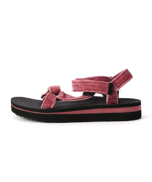 SHIPS（シップス）の「TEVA:VELVET UNIVERSAL MID（サンダル・レディース・ピンク/シルバー・36/37/35/38）」の7枚目の写真