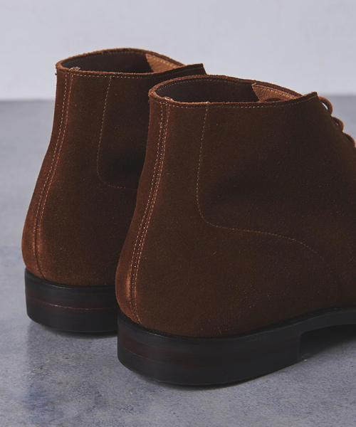 CROCKETT&JONES(クロケットアンドジョーンズ)の「【別注】<CROCKETT&JONES(クロケット&ジョーンズ)> SUEDE CHUKKA†(ブーツ・メンズ・オリーブ/ブラック/ブラウン・7/7h/6h/6/8/9/8h/9h)」の4枚目の写真