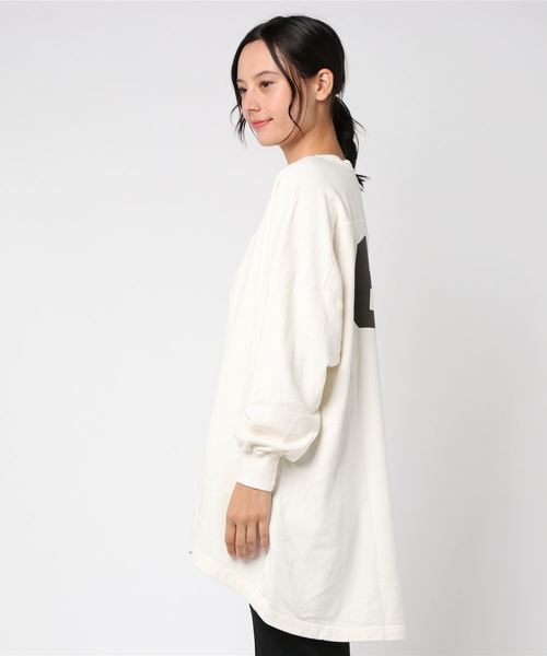 OLD BETTY'S(オールドベティーズ)の「Big Long Sleeve T-shirts/ビッグ 長袖 Tロング シャツ(Tシャツ/カットソー・レディース・モカ/スミクロ/キナリ・FREE)」の6枚目の写真