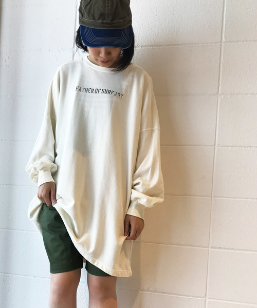 OLD BETTY'S(オールドベティーズ)の「Big Long Sleeve T-shirts/ビッグ 長袖 Tロング シャツ(Tシャツ/カットソー・レディース・モカ/スミクロ/キナリ・FREE)」の1枚目の写真