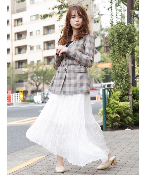 dazzlin（ダズリン）の「シングルボタンテーラージャケット【セットアップ】（テーラードジャケット・レディース・ブラック/ベージュ/モカ・FREE）」の7枚目の写真