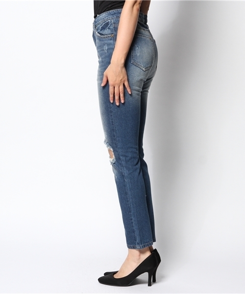 WEGO（ウィゴー）の「WEGO/ダメージボーイズデニムパンツ（デニムパンツ・レディース・インディゴブルー・LARGE/MEDIUM）」の2枚目の写真