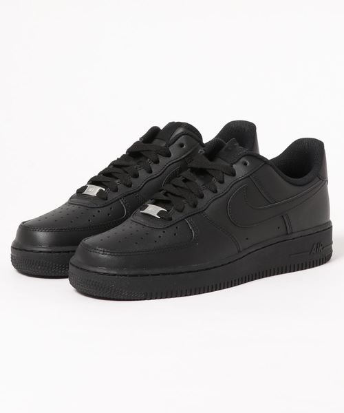 NIKE(ナイキ)の「【NIKE】AIR FORCE 1 07(スニーカー・メンズ・ホワイト/ブラック・41/42/43)」の2枚目の写真