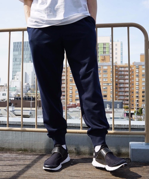 Champion（チャンピオン）の「【CHAMPION/チャンピオン】裏毛スウエットパンツ　Ｃ３－ＬＳ２５３　無地　ワンポイント　速乾性　スポーツシーン対応可能（スウェットパンツ・メンズ・グレー/ブラック/ネイビー/ホワイト・X-LARGE/MEDIUM/LARGE）」の22枚目の写真