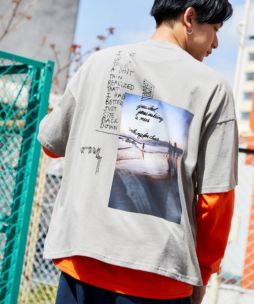 Mark Gonzales（マーク・ゴンザレス）の「Mark Gonzales/マークゴンザレス MONO-MART別注  ビッグシルエット前面/背面BIGプリント 半袖Tee（Tシャツ/カットソー・メンズ・ホワイト系その他/ブラック系その他/ブラウン系その他/ベージュ系その他/ホワイト系その他2/ホワイト系その他3/ホワイト系その他4/ブラック系その他2/ブラック系その他3/ブラック系その他4/ブラウン系その他2/ブラウン系その他3/ブラウン系その他4/ベージュ系その他2/ベージュ系その他3/ベージュ系その他4/グレー系その他4/グリーン系その他3/グレー系その他2/パープル系その他/パープル系その他2/グリーン系その他4/グレー系その他/グレー系その他3/グリーン系その他2/パープル系その他3/パープル系その他4/グリーン系その他/ベージュ系その他7/グリーン系その他5/グリーン系その他6/グリーン系その他7/ブルー系その他2/ブルー系その他3/ブルー系その他4/ホワイト系その他7/ブラック系その他5/ブラック系その他6/ブラック系その他7/その他5/その他1/ブルー系その他/イエロー系その他/その他6/ブルー系その他5/パープル系その他5/パープル系その他6/パープル系その他7/イエロー系その他2/イエロー系その他3/イエロー系その他4/イエロー系その他5/ベージュ系その他5/ベージュ系その他6/ホワイト系その他5/ホワイト系その他6/その他3/その他2/その他4・S/M/L）」の16枚目の写真