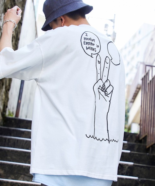 Mark Gonzales（マーク・ゴンザレス）の「Mark Gonzales/マークゴンザレス MONO-MART別注  ビッグシルエット前面/背面BIGプリント 半袖Tee（Tシャツ/カットソー・メンズ・ホワイト系その他/ブラック系その他/ブラウン系その他/ベージュ系その他/ホワイト系その他2/ホワイト系その他3/ホワイト系その他4/ブラック系その他2/ブラック系その他3/ブラック系その他4/ブラウン系その他2/ブラウン系その他3/ブラウン系その他4/ベージュ系その他2/ベージュ系その他3/ベージュ系その他4/グレー系その他4/グリーン系その他3/グレー系その他2/パープル系その他/パープル系その他2/グリーン系その他4/グレー系その他/グレー系その他3/グリーン系その他2/パープル系その他3/パープル系その他4/グリーン系その他/ベージュ系その他7/グリーン系その他5/グリーン系その他6/グリーン系その他7/ブルー系その他2/ブルー系その他3/ブルー系その他4/ホワイト系その他7/ブラック系その他5/ブラック系その他6/ブラック系その他7/その他5/その他1/ブルー系その他/イエロー系その他/その他6/ブルー系その他5/パープル系その他5/パープル系その他6/パープル系その他7/イエロー系その他2/イエロー系その他3/イエロー系その他4/イエロー系その他5/ベージュ系その他5/ベージュ系その他6/ホワイト系その他5/ホワイト系その他6/その他3/その他2/その他4・S/M/L）」の3枚目の写真