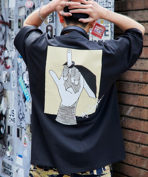 Mark Gonzales（マーク・ゴンザレス）の「Mark Gonzales/マークゴンザレス MONO-MART別注  ビッグシルエット前面/背面BIGプリント 半袖Tee（Tシャツ/カットソー・メンズ・ホワイト系その他/ブラック系その他/ブラウン系その他/ベージュ系その他/ホワイト系その他2/ホワイト系その他3/ホワイト系その他4/ブラック系その他2/ブラック系その他3/ブラック系その他4/ブラウン系その他2/ブラウン系その他3/ブラウン系その他4/ベージュ系その他2/ベージュ系その他3/ベージュ系その他4/グレー系その他4/グリーン系その他3/グレー系その他2/パープル系その他/パープル系その他2/グリーン系その他4/グレー系その他/グレー系その他3/グリーン系その他2/パープル系その他3/パープル系その他4/グリーン系その他/ベージュ系その他7/グリーン系その他5/グリーン系その他6/グリーン系その他7/ブルー系その他2/ブルー系その他3/ブルー系その他4/ホワイト系その他7/ブラック系その他5/ブラック系その他6/ブラック系その他7/その他5/その他1/ブルー系その他/イエロー系その他/その他6/ブルー系その他5/パープル系その他5/パープル系その他6/パープル系その他7/イエロー系その他2/イエロー系その他3/イエロー系その他4/イエロー系その他5/ベージュ系その他5/ベージュ系その他6/ホワイト系その他5/ホワイト系その他6/その他3/その他2/その他4・S/M/L）」の14枚目の写真